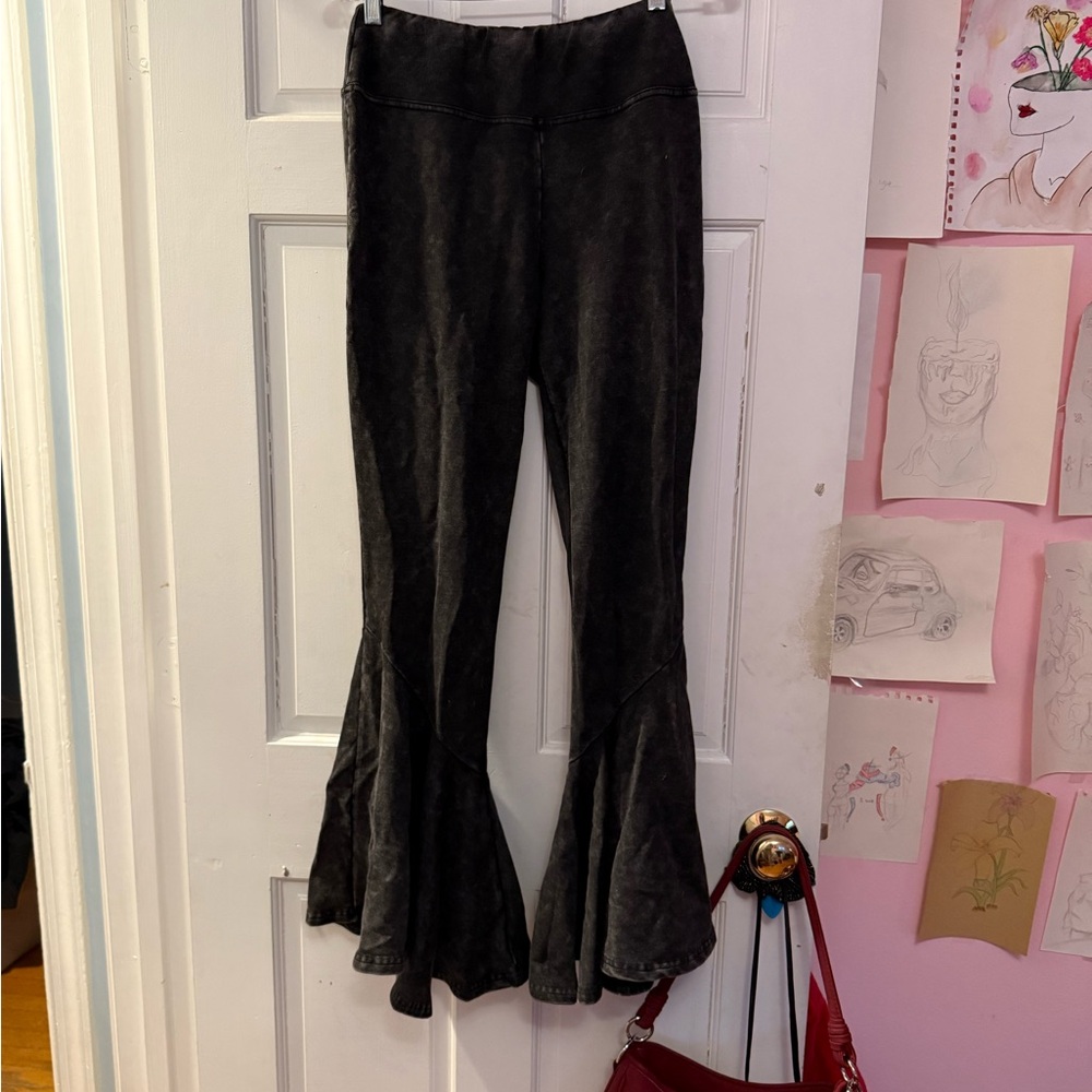 EARTHBOUND Black and Gray Pants
